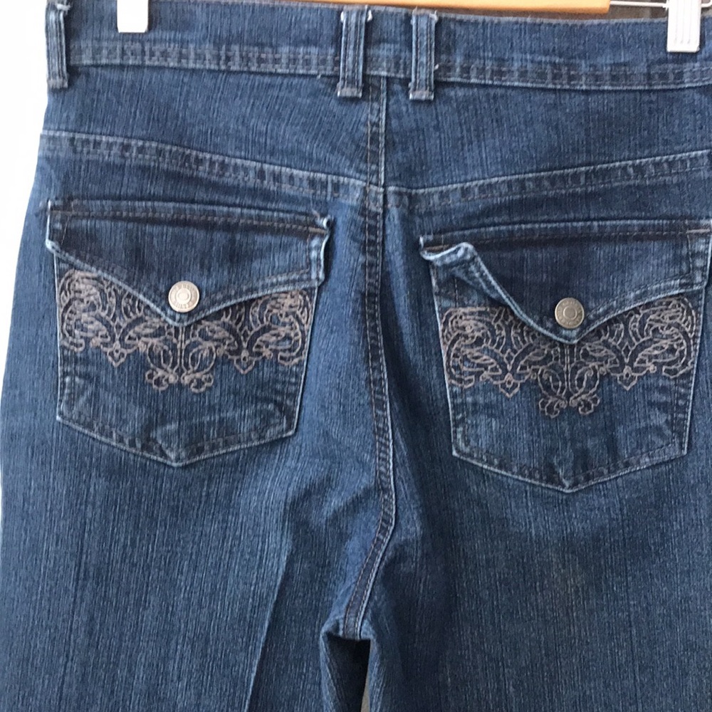 Gloria Vanderbilt jeans, blue, Amanda pocket flaps, size 8 average - Picture 3 of 6
